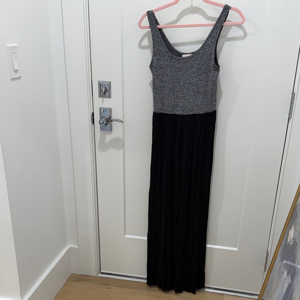 LOFT Sleeveless Maxi Dress in Heather Gray and Black